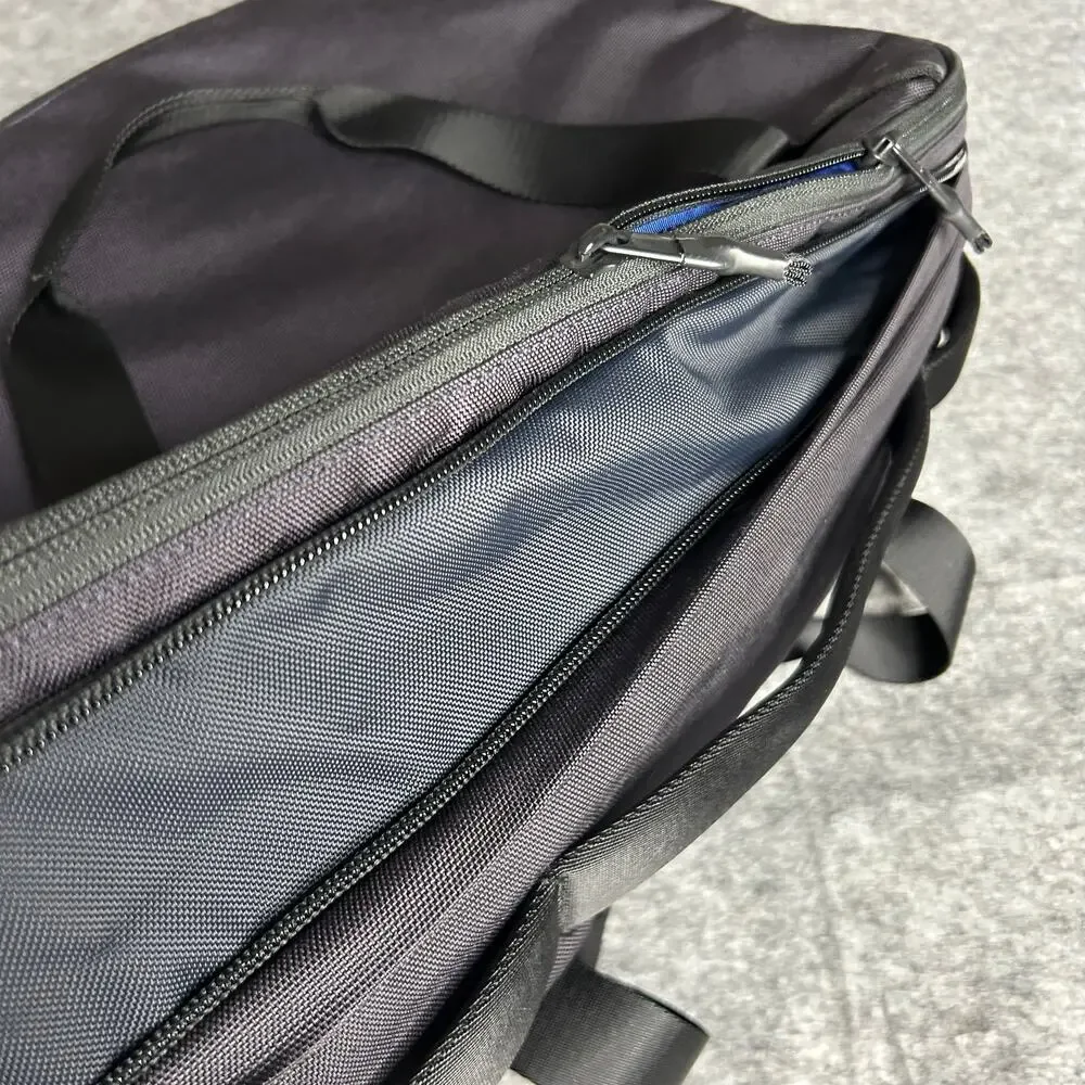 Timbukt2 Briefcase Weekender